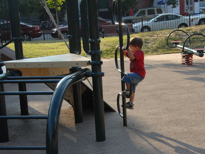 playground climbing