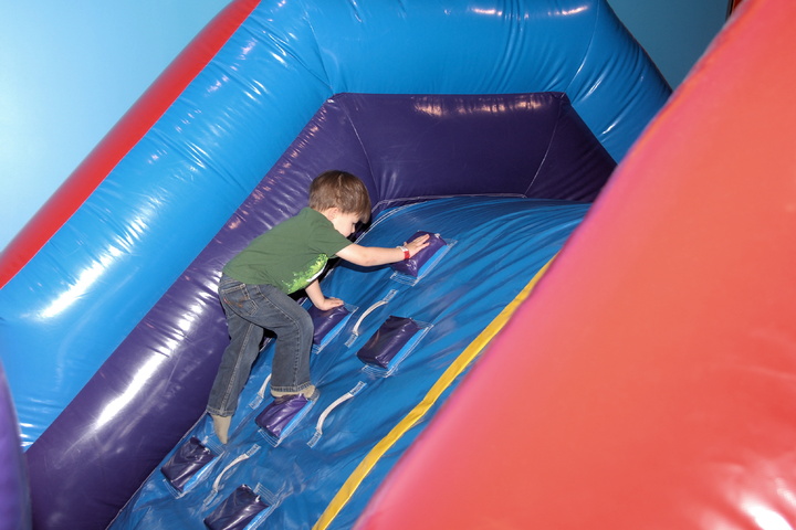 bouncy obstacle course