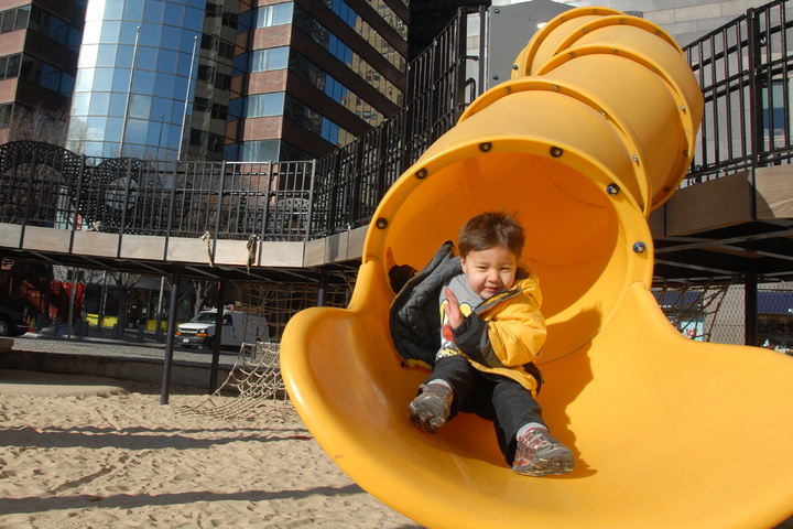 Burling Slip playground slide