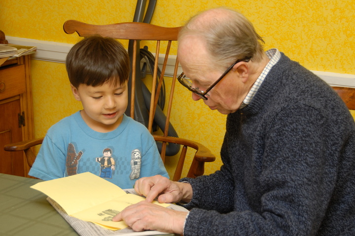 Chinese reading with grandpa