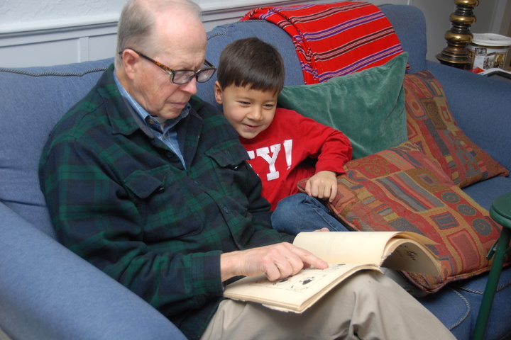 grandpa reads