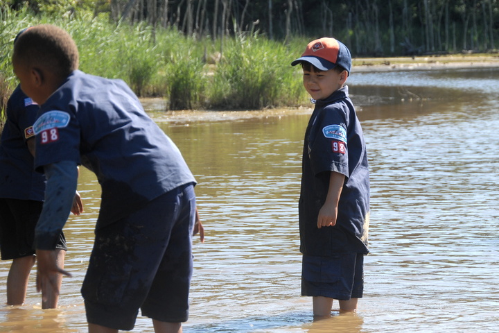 cub scouts wading
