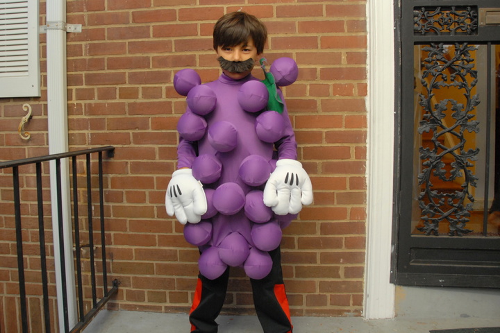 Matthew as a bunch of grapes