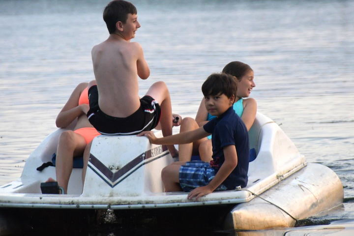 kids on the lake