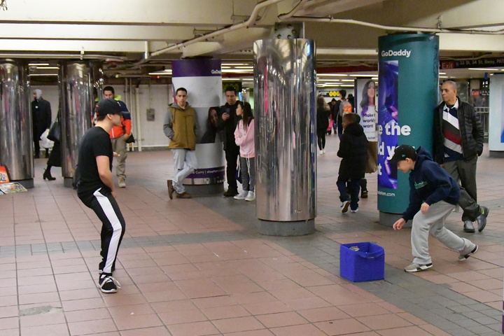 a tip for the subway dancer