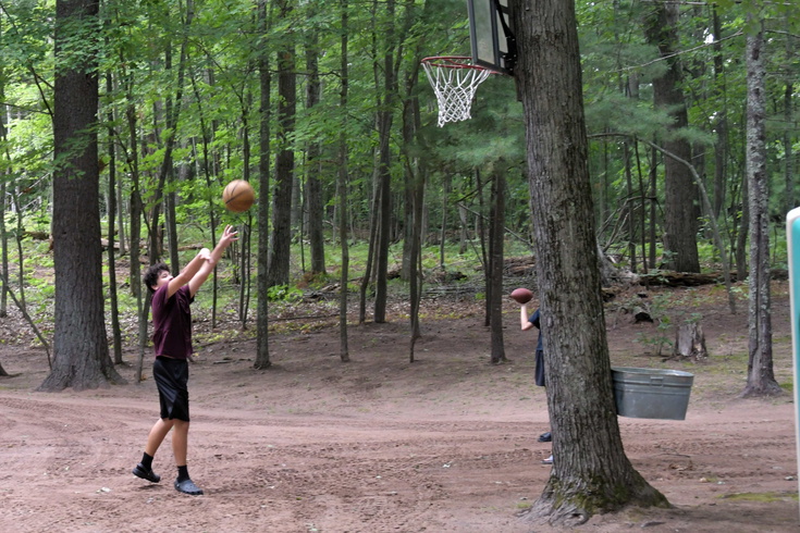 resort hoops